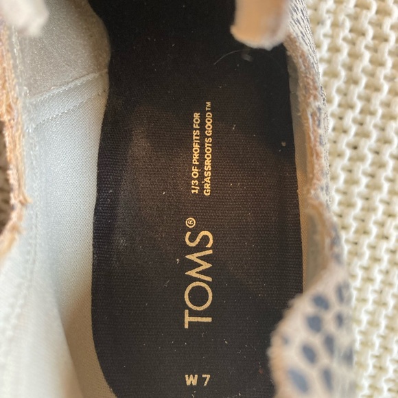 NWT TOMS Womens Kallie Wedge Booties comfortable trendy size 7 - Picture 5 of 5